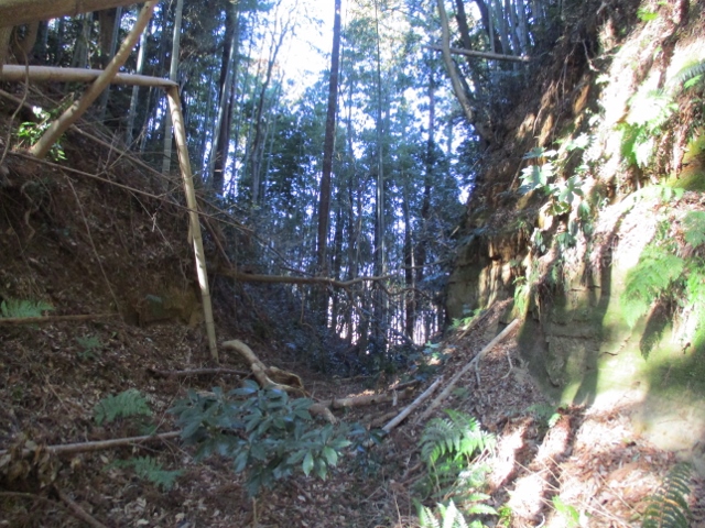 ����i����j