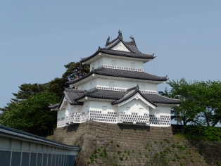 �V���c��