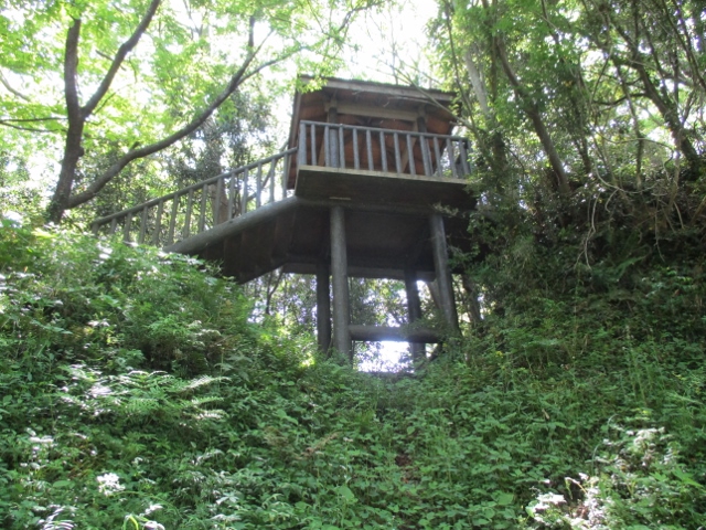 �h���R��